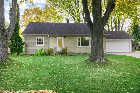 120 Anton Ct, Appleton, WI 54915 photo 3