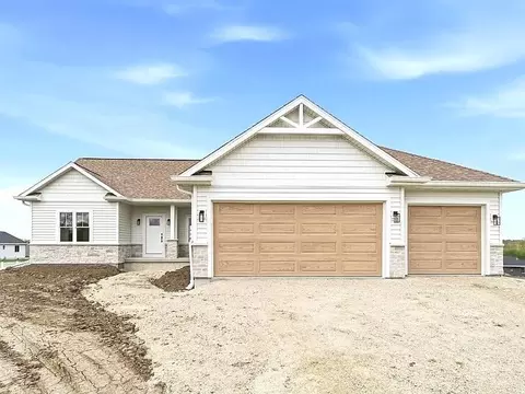 112 Shady Ln, Eden, WI 53019