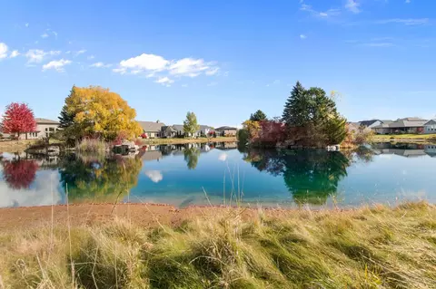 View/Area - 4847 Canvasback Cir, Appleton, WI 54913 photo 4 of 12