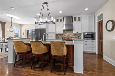 Kitchen - 4847 Canvasback Cir, Appleton, WI 54913 photo 5 of 5