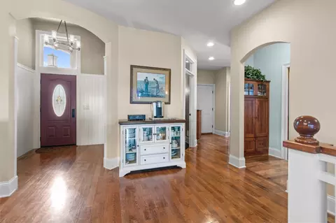 Entry Way - 4847 Canvasback Cir, Appleton, WI 54913 photo 2 of 7