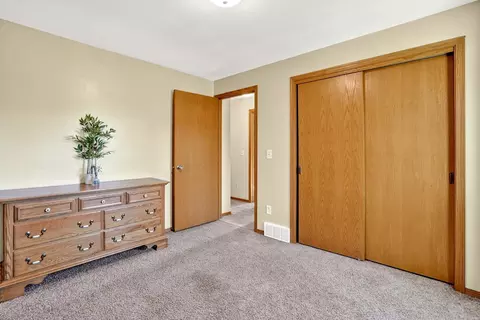 2919 S Moon Beam Ct, Appleton, WI 54915 photo 24