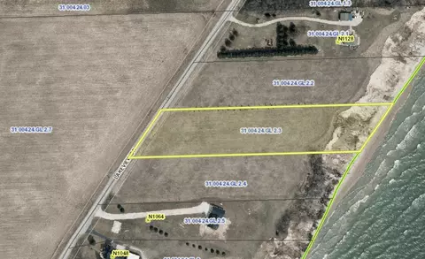 lakeview drive, Kewaunee, WI 54216