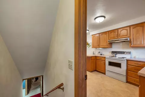Entry Way - w3488 Center Valley Road, Appleton, WI 54913 photo 2 of 4