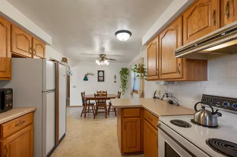 Kitchen - w3488 Center Valley Road, Appleton, WI 54913 photo 6 of 7