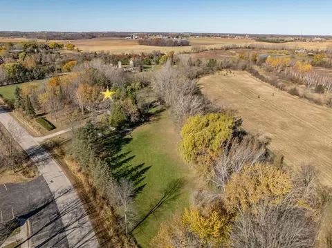 View/Area - w3488 Center Valley Road, Appleton, WI 54913 photo 1 of 8