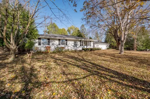 Exterior - w3488 Center Valley Road, Appleton, WI 54913 photo 8 of 12