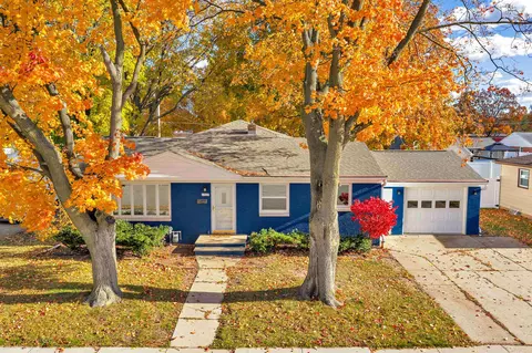 1507 Delores St, Green Bay, WI 54304