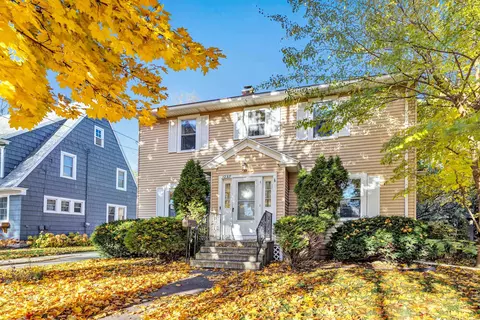 1259 Eliza St, Green Bay, WI 54301