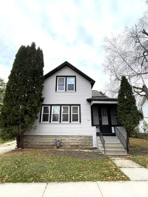 532 Boyd St, Oshkosh, WI 54901