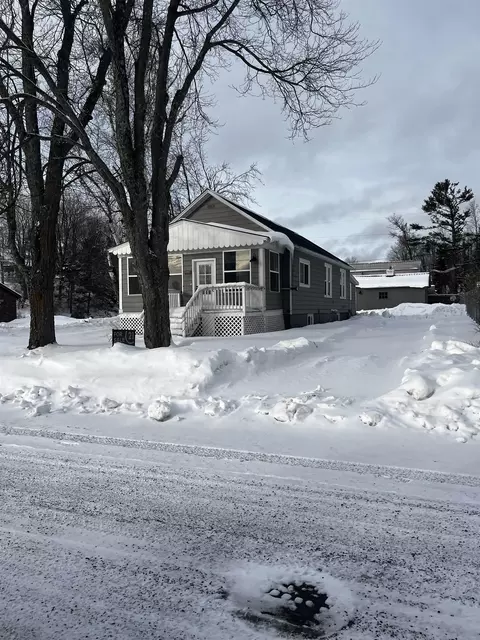 314 Mill St, Goodman, WI 54125