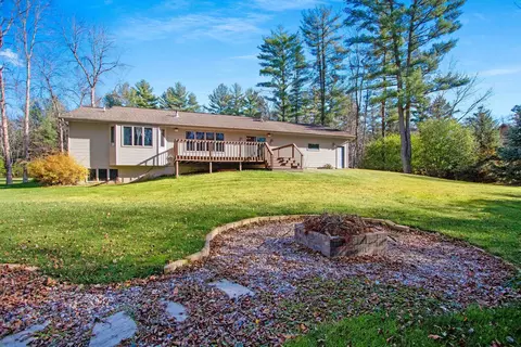 Exterior - 189 River Pine Dr, Shawano, WI 54166 photo 5 of 12
