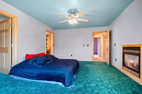 Bedroom - 189 River Pine Dr, Shawano, WI 54166 photo 6 of 9