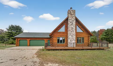 n9170 Pagel Road, Iola, WI 54945