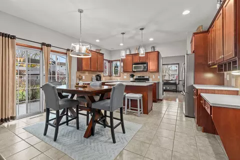 Kitchen - 4027 E Glory Ln, Appleton, WI 54913 photo 6 of 6