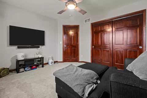Bedroom - 4027 E Glory Ln, Appleton, WI 54913 photo 1 of 7