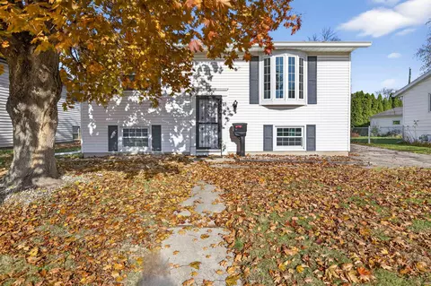 Exterior - 1200 W Bell Ave, Appleton, WI 54914 photo 9 of 9