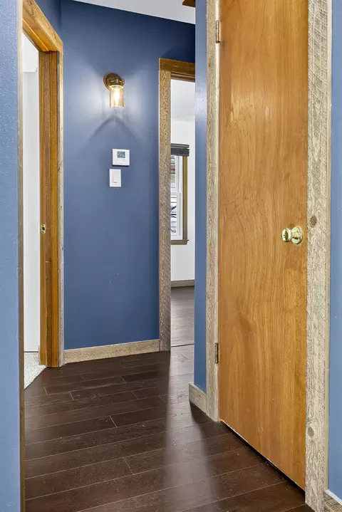 Entry Way - 1200 W Bell Ave, Appleton, WI 54914 photo 5 of 5
