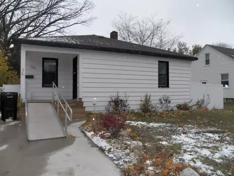320 Georgia St, Sturgeon Bay, WI 54235