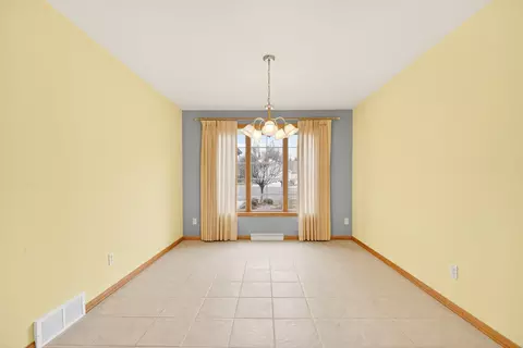 4733 Westbrook Ct, Appleton, WI 54913 photo 5