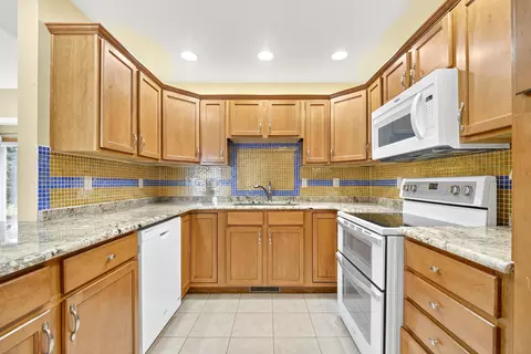 4733 Westbrook Ct, Appleton, WI 54913 photo 8