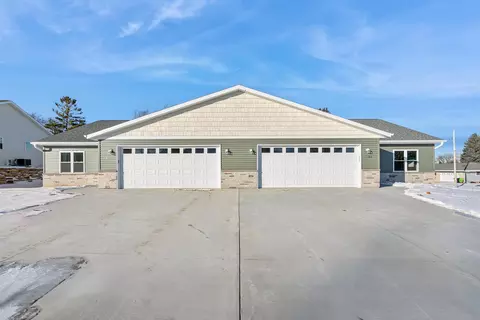 122 Evergreen Ln, Chilton, WI 53014