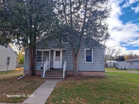652 Mckinley St, Neenah, WI 54956