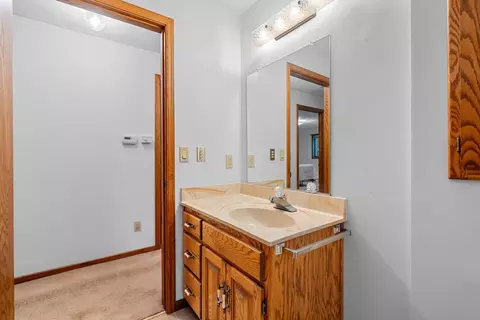 Bath - 3118 N Oneida St, Appleton, WI 54911 photo 6 of 6