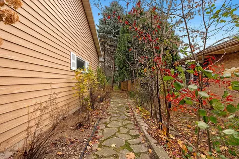 Exterior - 3118 N Oneida St, Appleton, WI 54911 photo 9 of 19