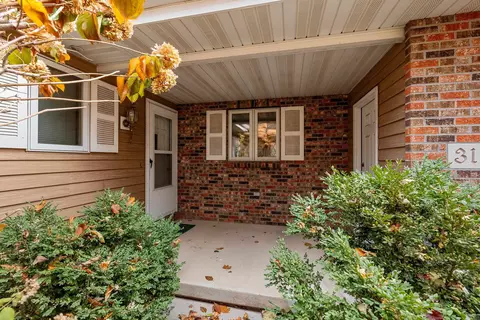 Exterior - 3118 N Oneida St, Appleton, WI 54911 photo 2 of 19