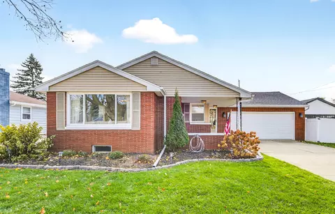 1119 W Glendale Ave, Appleton, WI 54914