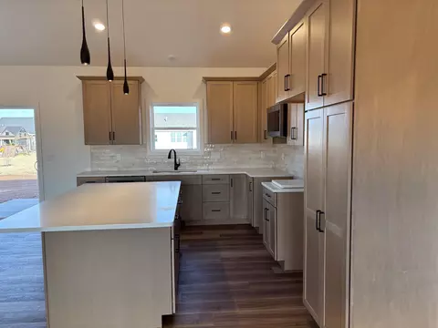 N9262 Anton Street, Appleton, WI 54915 photo 12