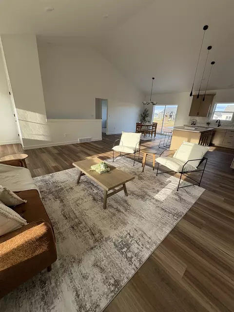 N9262 Anton Street, Appleton, WI 54915 photo 3