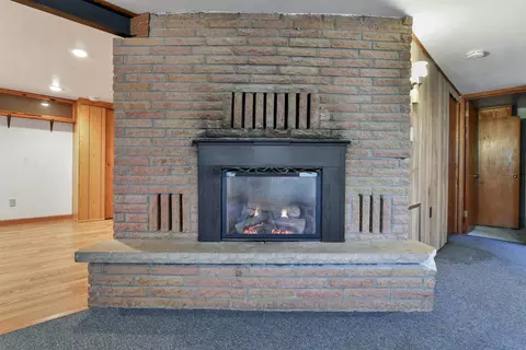 Living - 3047 S Pine Tree Rd, Oneida, WI 54155 photo 10 of 10