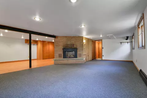 Living - 3047 S Pine Tree Rd, Oneida, WI 54155 photo 8 of 10