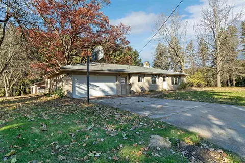 Exterior - 3047 S Pine Tree Rd, Oneida, WI 54155 photo 3 of 18