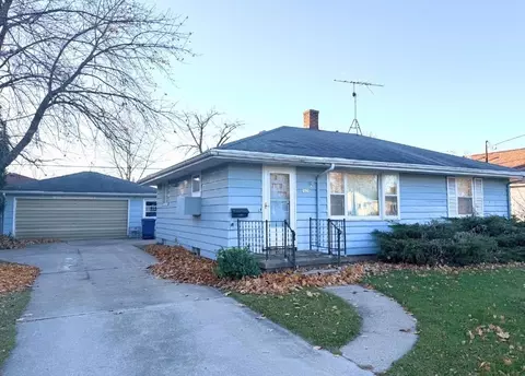 1625 Wisconsin St, Oshkosh, WI 54901