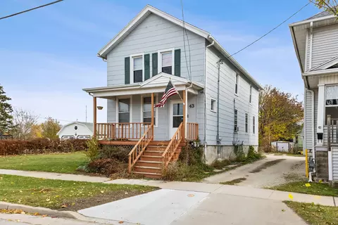 43 N Military Rd, Fond Du Lac, WI 54935