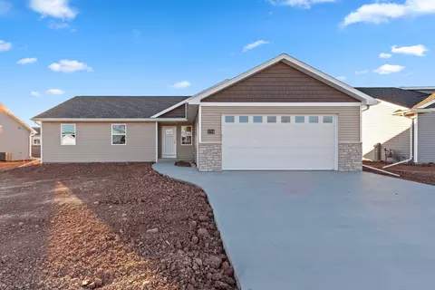 1715 Sovereign Way, Neenah, WI 54956
