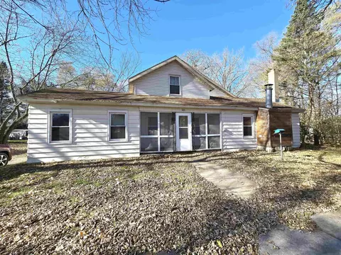 315 S Main St, Plainfield, WI 54966