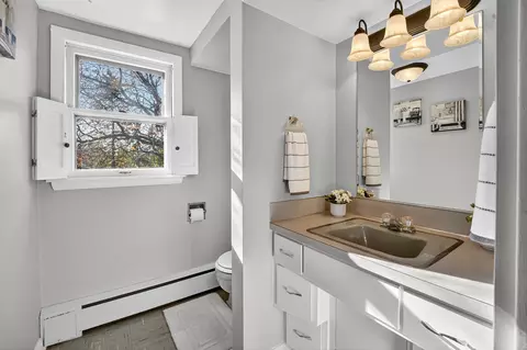 Bath - 813 E Grant St, Appleton, WI 54911 photo 2 of 3