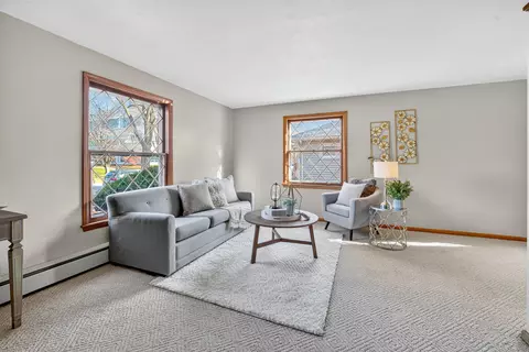 Living - 813 E Grant St, Appleton, WI 54911 photo 1 of 1