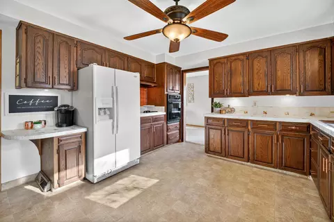 Kitchen - 813 E Grant St, Appleton, WI 54911 photo 2 of 3