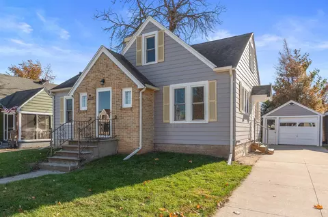 304 E 11th St, Fond Du Lac, WI 54935