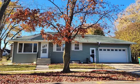 436 Roosevelt St, Fond Du Lac, WI 54935