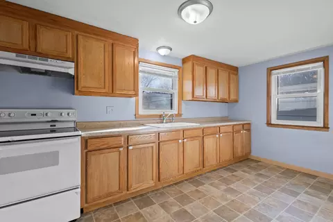 Kitchen - 400 S Douglas St, Appleton, WI 54914 photo 1 of 2