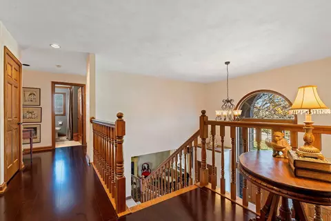 Entry Way - 3117 W Twin Willow Ct, Appleton, WI 54914 photo 9 of 11