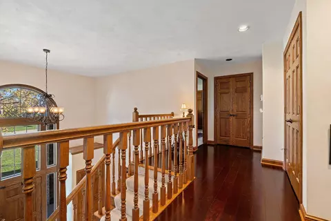 Entry Way - 3117 W Twin Willow Ct, Appleton, WI 54914 photo 8 of 11