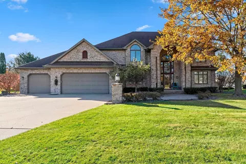 3117 W Twin Willow Ct, Appleton, WI 54914