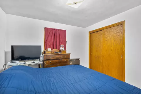 Bedroom - 2618 S Walden Ave, Appleton, WI 54915 photo 7 of 7